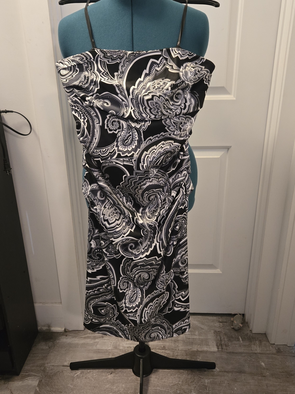 Suzie Chin Maggie Boutique Strapless Cocktail Dress Size 10